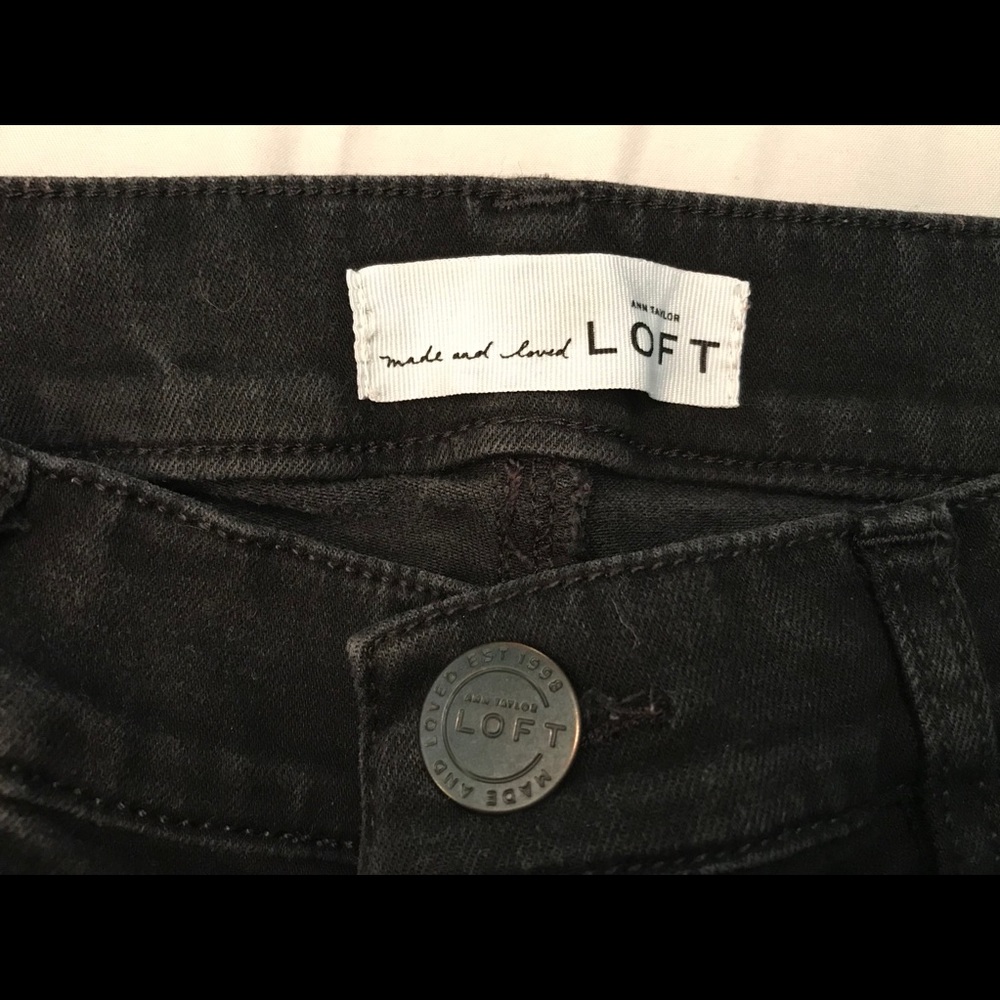 ✨NOT FOR SALE✨ LOFT Vintage Black Skinny Jeans - Picture 4 of 5